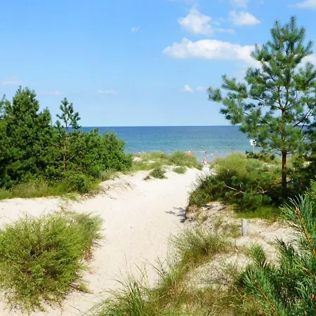 Gut-rattelvitz-parterre-c-hochwertig-sauna-kamin-etankstelle-spielscheune-15-000qm-parkland